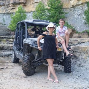 Meet your Posher, Dennis